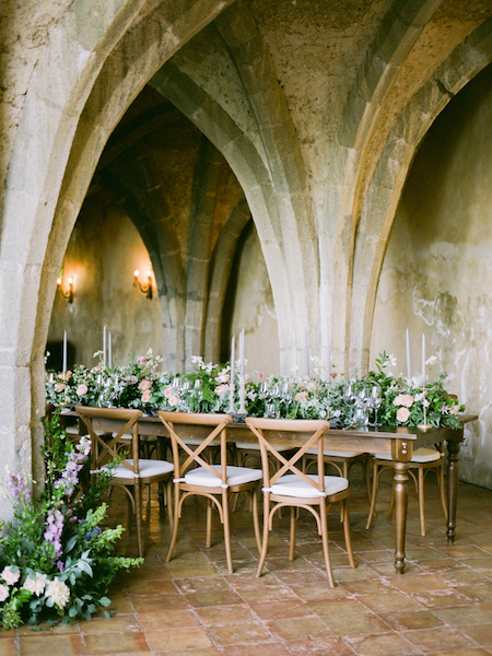 Dinner decor for wedding in Italy