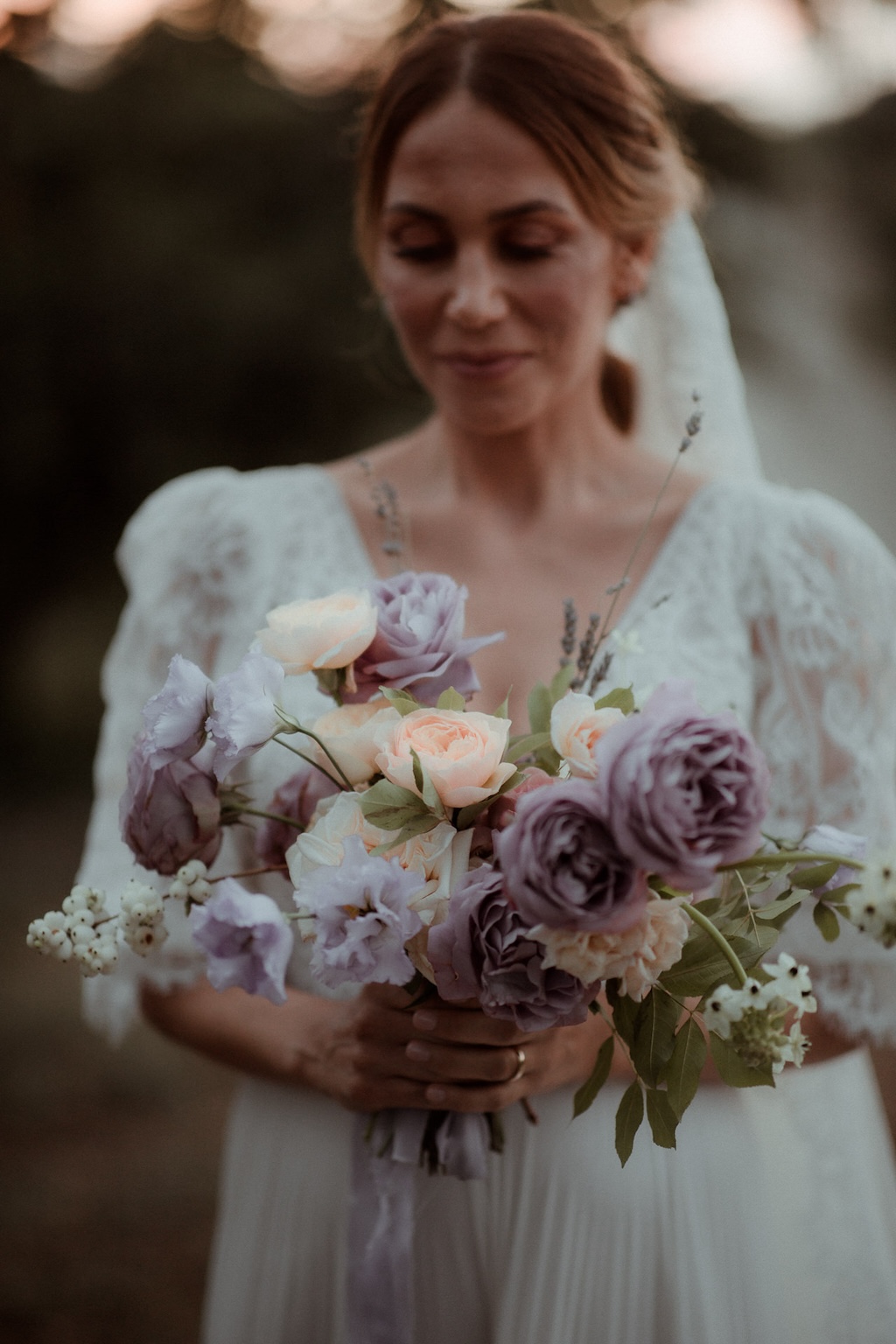 bridal bouquet lilac roses