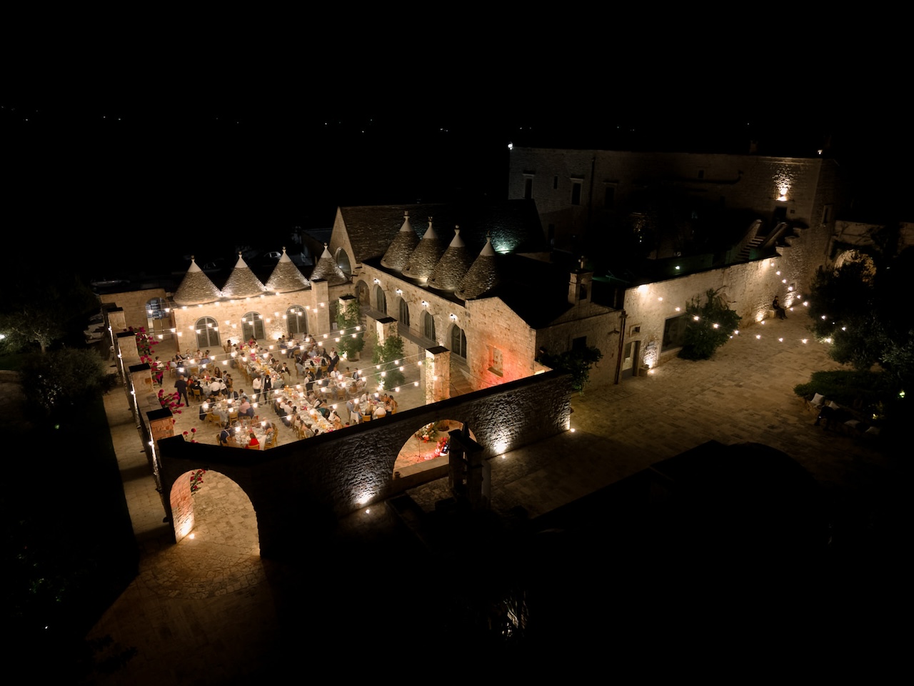 Masseria Grieco nocturnal view for indian ceremony